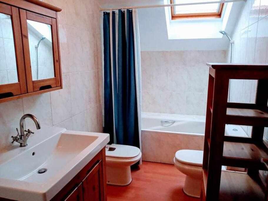 Precioso Atico Con Bonitas Vistas A La Pena Oroel Apartment Jaca Exterior photo