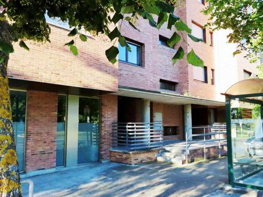 Precioso Atico Con Bonitas Vistas A La Pena Oroel Apartment Jaca Exterior photo